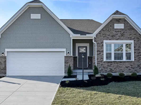461 Creekside Dr, Commerc Pt, OH 43116