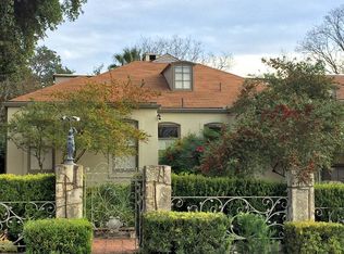 110 Sheraton Dr, Terrell Hills, TX 78209