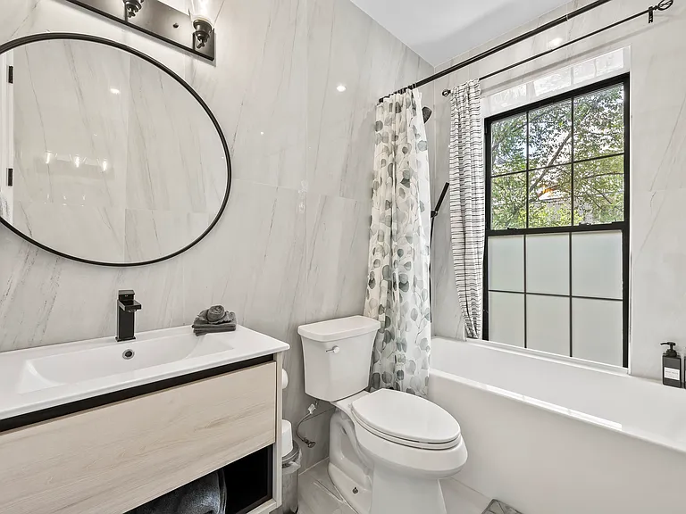 942 Pacific St #2 — Photo 19