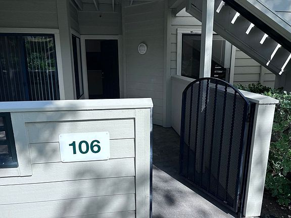 4th image of 1201 Glen Cove Pkwy APT 106