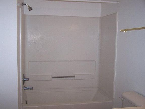 5th image of 1521 Oasis Ave APT 704