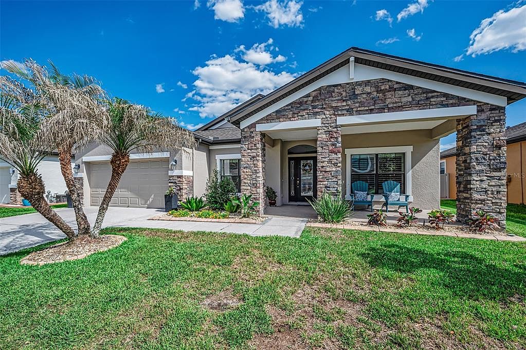 8449 Bluevine Sky Dr, Land O Lakes, FL 34637 | MLS #TB8501048 | Zillow