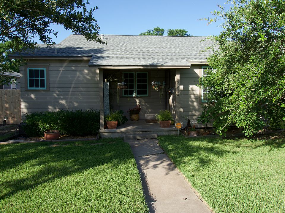 3212 Topeka St, Corpus Christi, TX 78404 Zillow