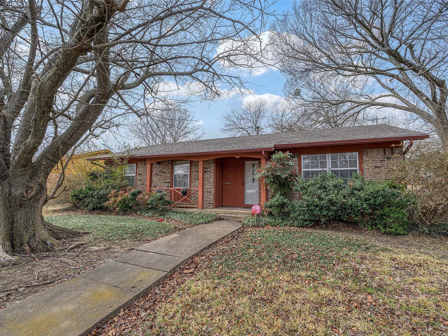 702 Hillside Dr, Sherman, TX 75090 | Zillow