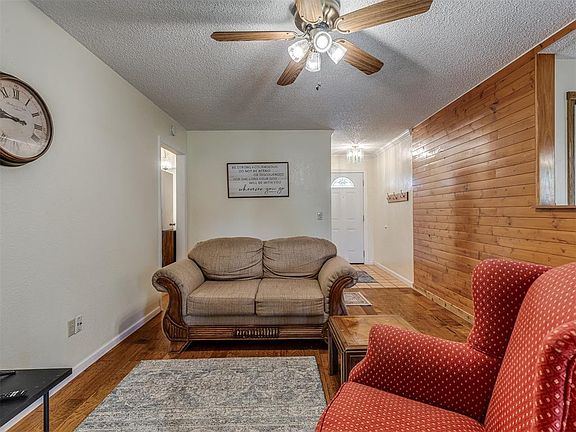 5th image of 12313 Rockgate Dr