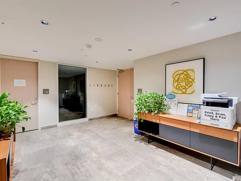 1000 3rd St #3YY — Photo 17
