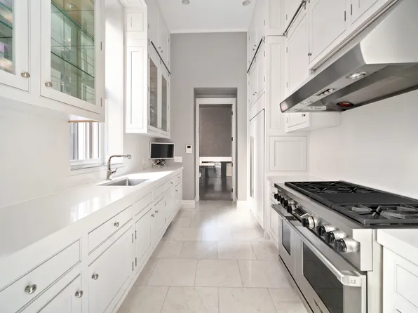 18 East 62nd Street image 10 of 21