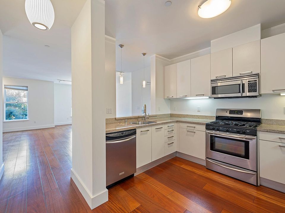 1st image of 55 Sierra St #202A
