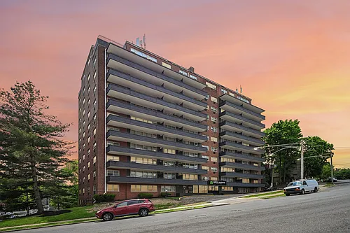Bryn Mawr Apartments Photo 1