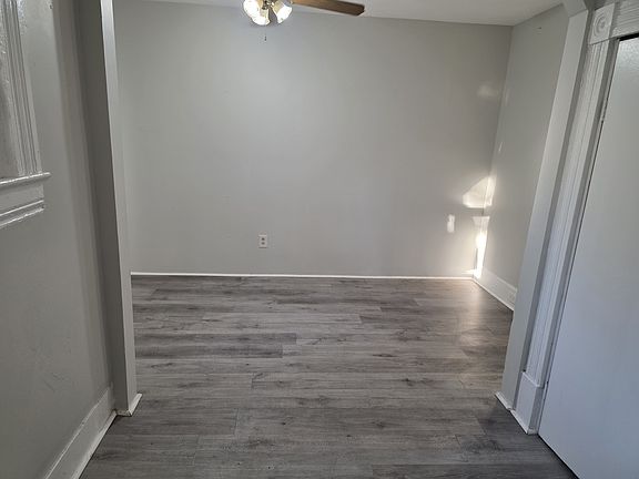 5th image of 366 Mountain Ave SW #3