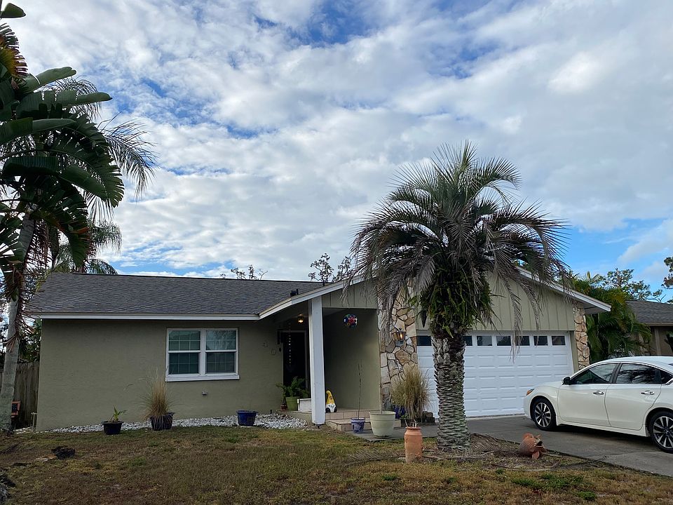 1st image of 40 Baywood Dr