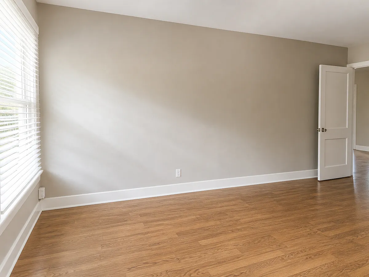 Building Photo - 1605 Pearl St #B