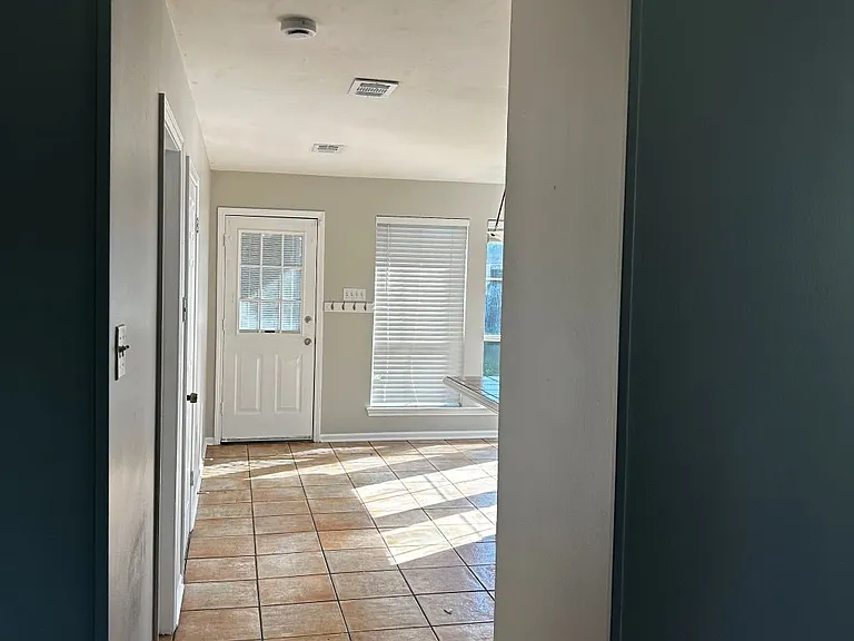 13363 Parwood Ave #3 — Photo 18
