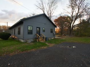 70 Chestnut St #B, Phoenix, NY 13135