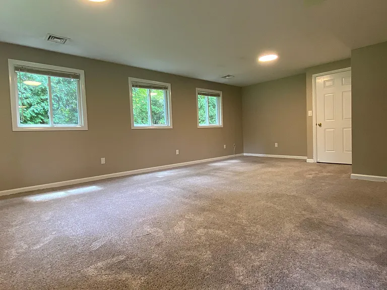 65 Hemenway Rd — Photo 8