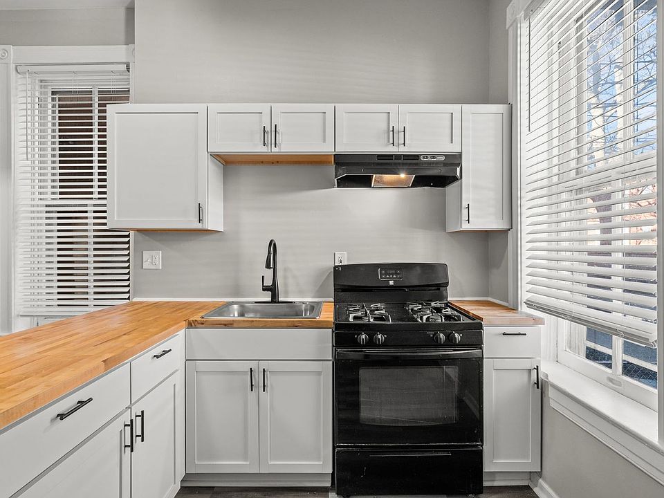 1st image of 2913 Cherokee St #1