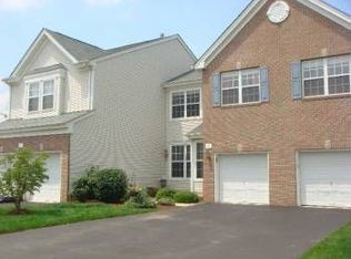 4 York Rd #3702, Princeton Junction, NJ 08550