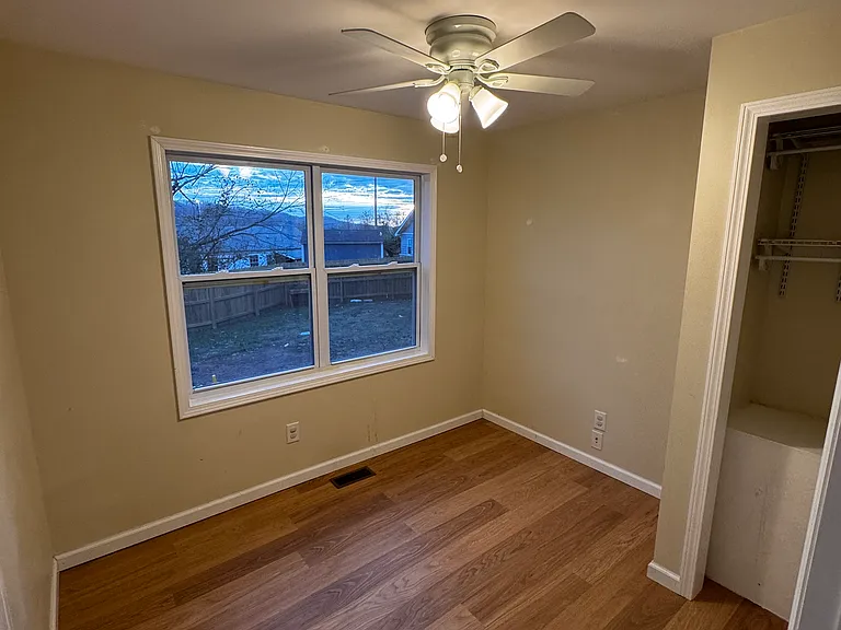 107 Hickory Pl #107 — Photo 7