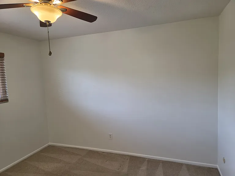 1037 Alta Vista Dr — Photo 25