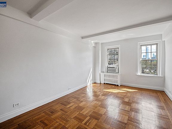 2nd image of 24 5th Ave APT 804