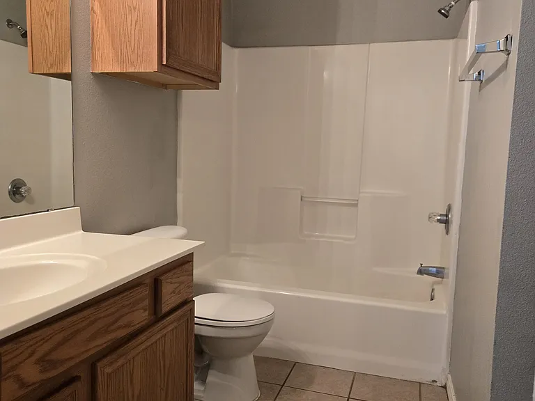 5418 Kemper St #A — Photo 18