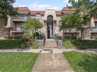 5006 Baltimore Ave APT 205, Kansas City, MO 64112