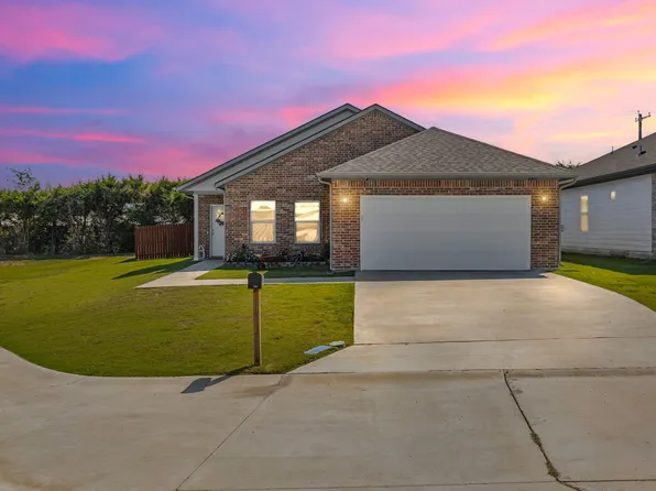 240 Marianne Cir, Sulphur Springs, TX 75482