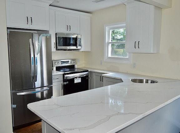 2nd image of 90 Harding Ave
