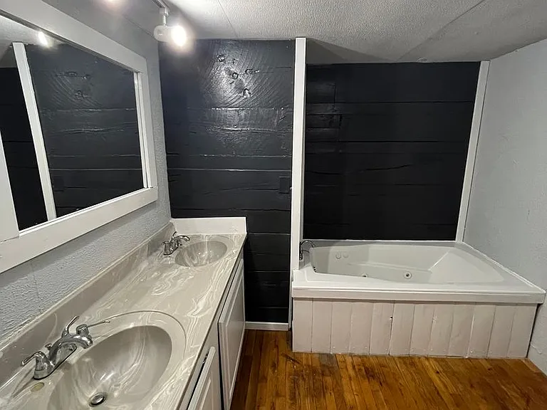 4069 Bullitt Rd — Photo 26