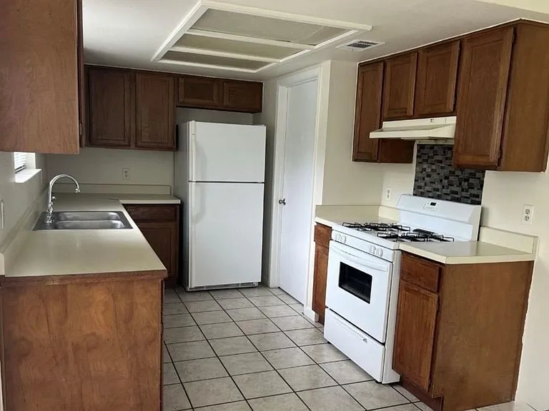4907 Cana Cv #A — Photo 2