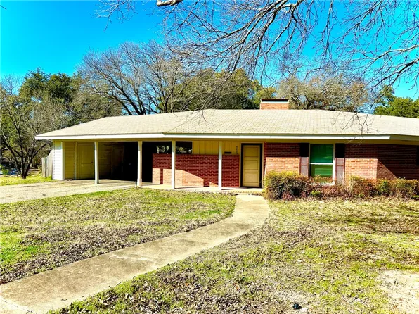 5205 Lockwood Dr, Waco, TX 76710
