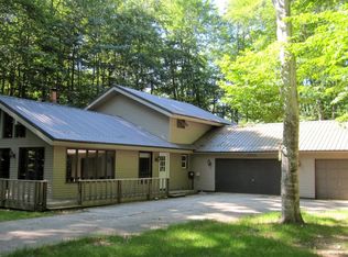 6656 Forest Park Trl, Gaylord, MI 49735