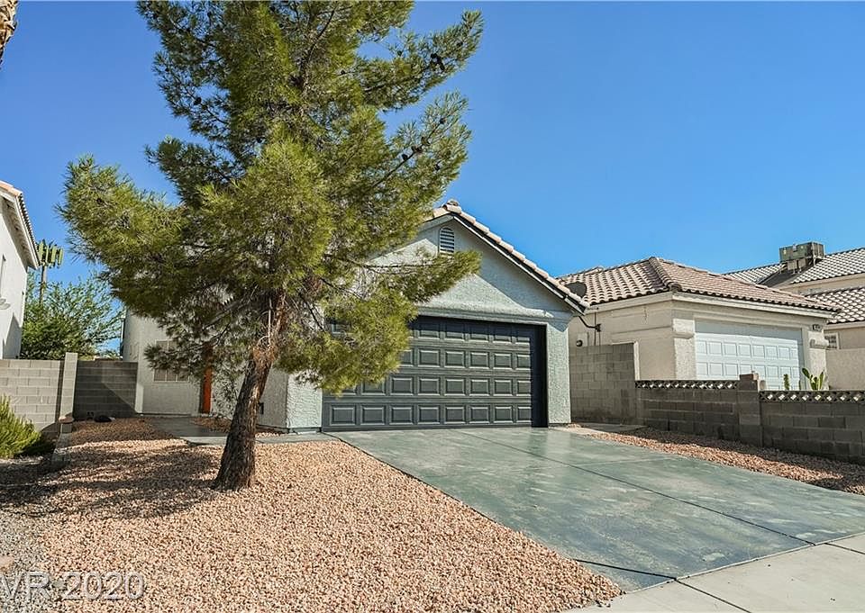 1st image of 3676 Steinbeck Dr