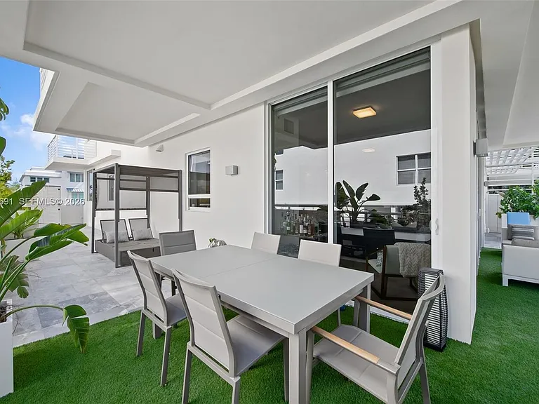 151 Isle Of Venice Dr #2A — Photo 11