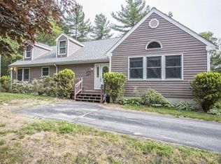38 Fearing Hill Rd, Wareham, MA 02571