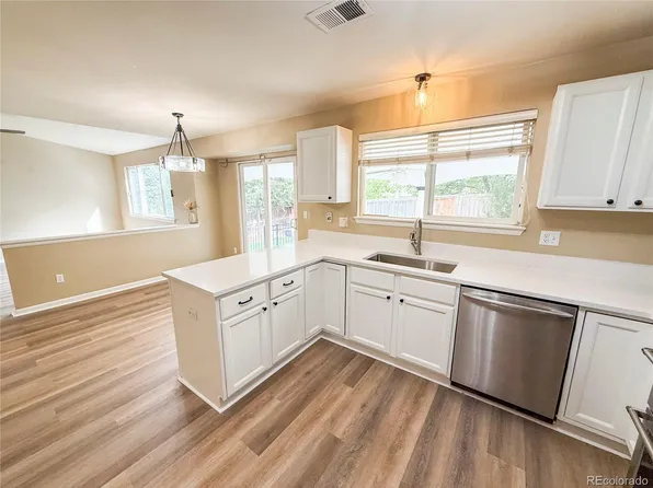 9950 Sydney Lane, Highlands Ranch, CO 80130
