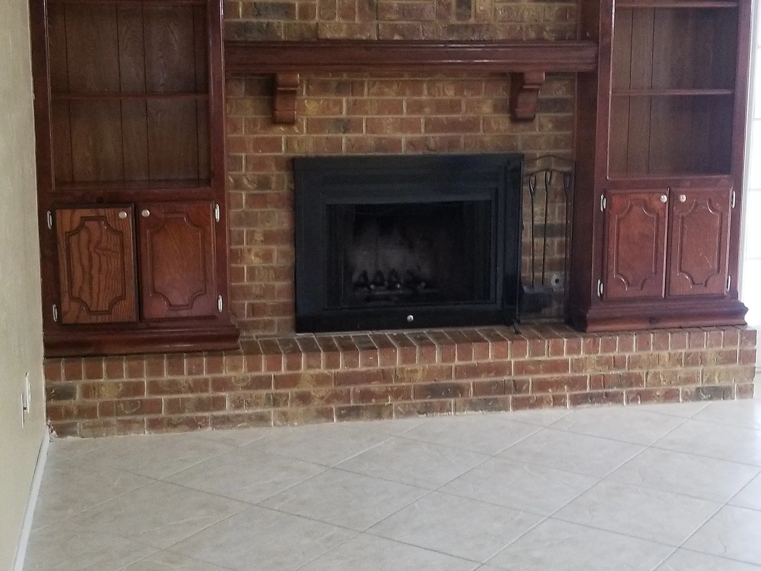 4 bed, 1701 sqft, $1,700 — Photo 4