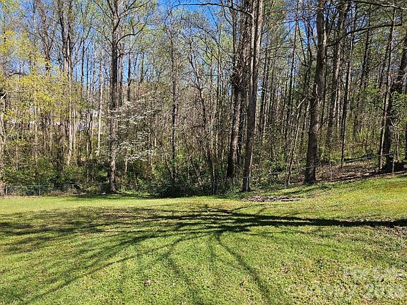 4th image of 3586 Bridle Path Dr #12