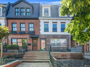 2812 21st Ave, Astoria, NY 11105