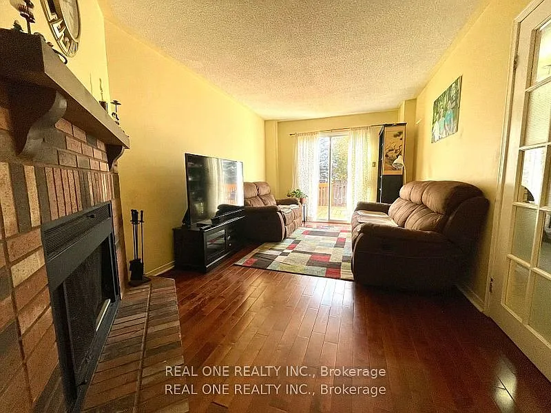 1 bed, $1,000 — Photo 4