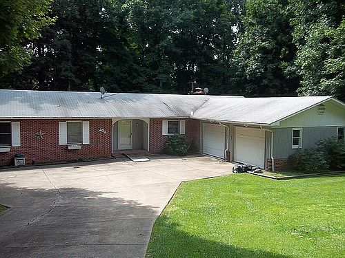 2nd image of 477 Carlton Rd
