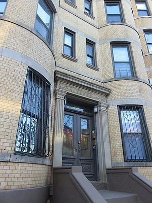 Rented by Space Real Estate | media 47