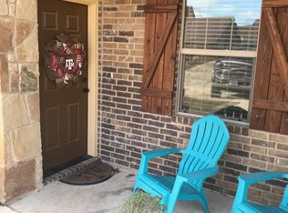 3320 Travis Cole Ave, College Station, TX 77845