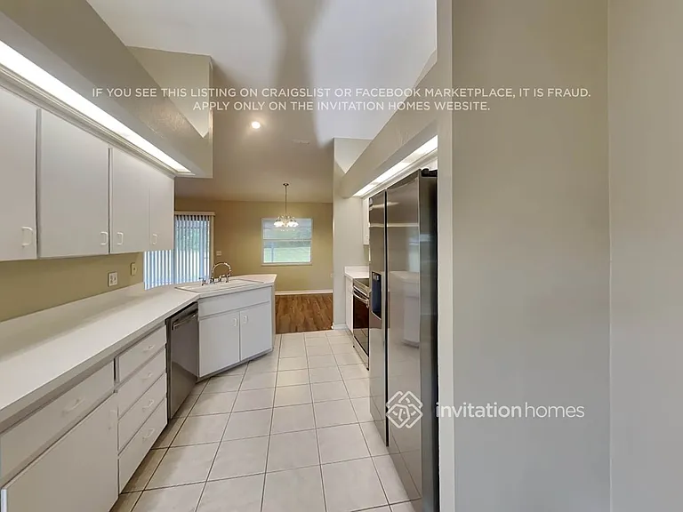 7925 Kaitlin Cir — Photo 5