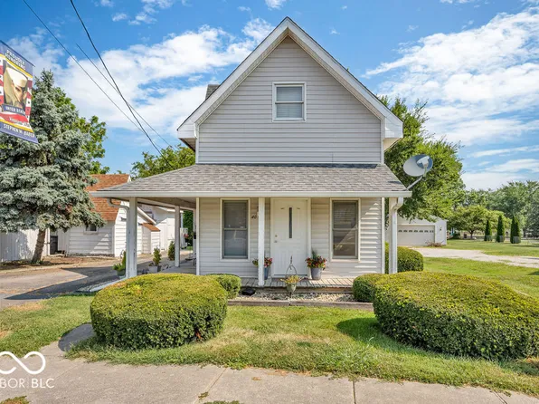 38-40 E Main St, Pittsboro, IN 46167