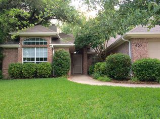 605 Turtledove Ln, Grapevine, TX 76051