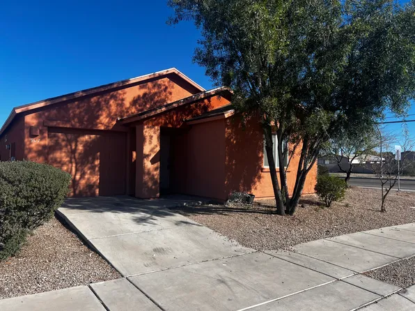 967 E Robert Hansen Dr, Tucson, AZ 85706