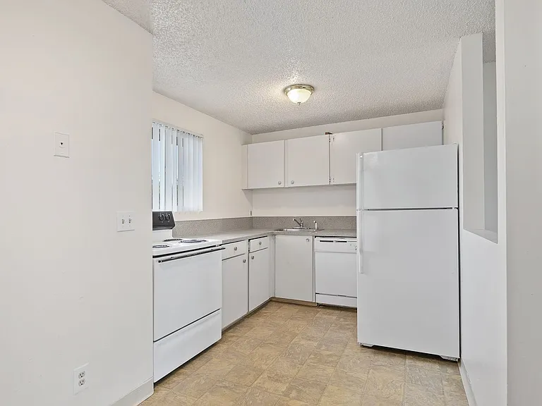 Cedar Mill Apartments — Photo 7