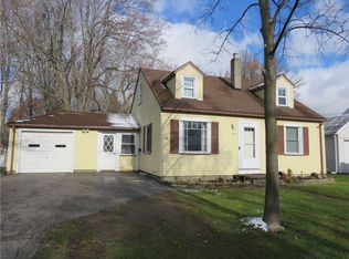 146 Miramar Rd, Rochester, NY 14624