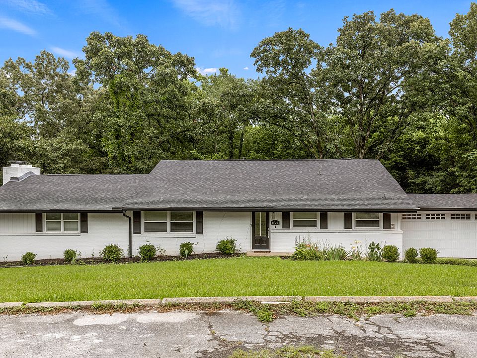 1st image of 4520 Locksley Ln